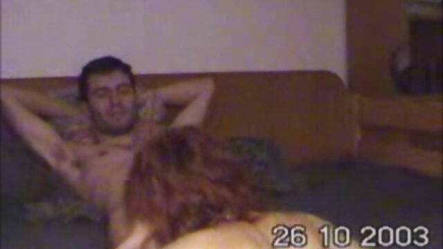 Blonde coquine vierge xxx de 18 ans Alexis Ford